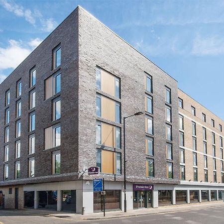 Premier Inn London Hackney Exteriör bild