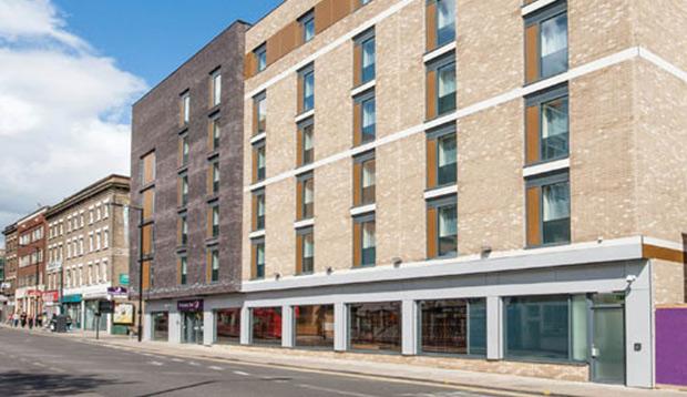Premier Inn London Hackney Exteriör bild