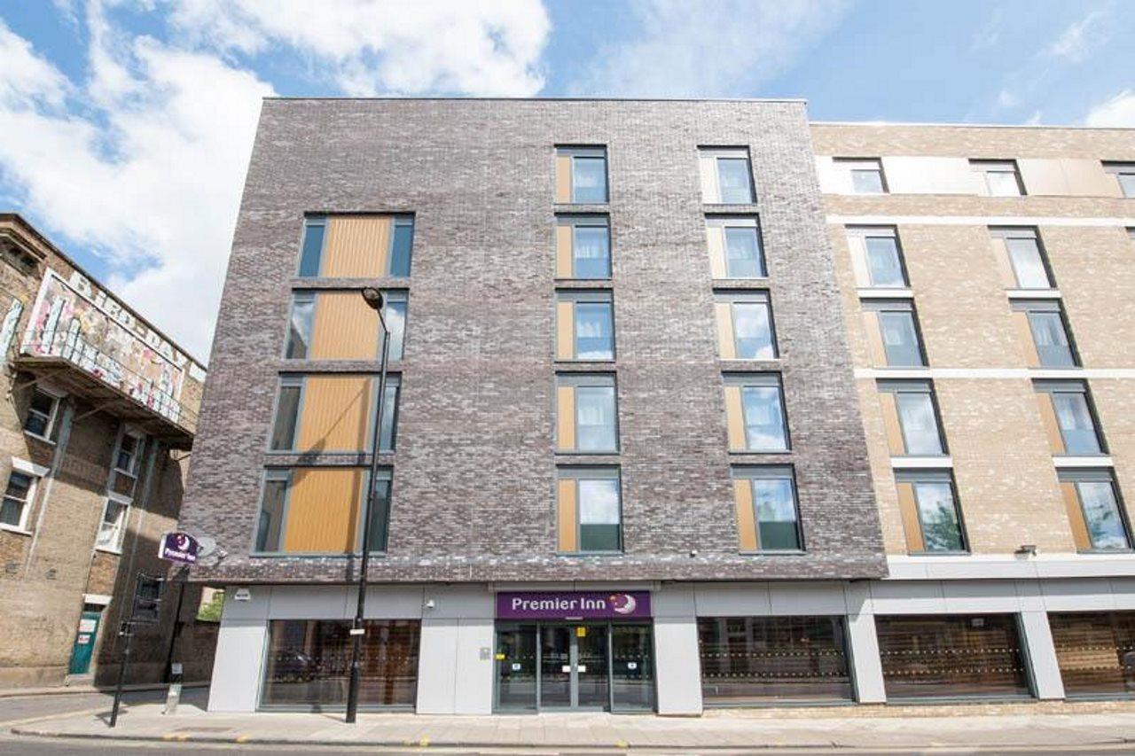 Premier Inn London Hackney Exteriör bild